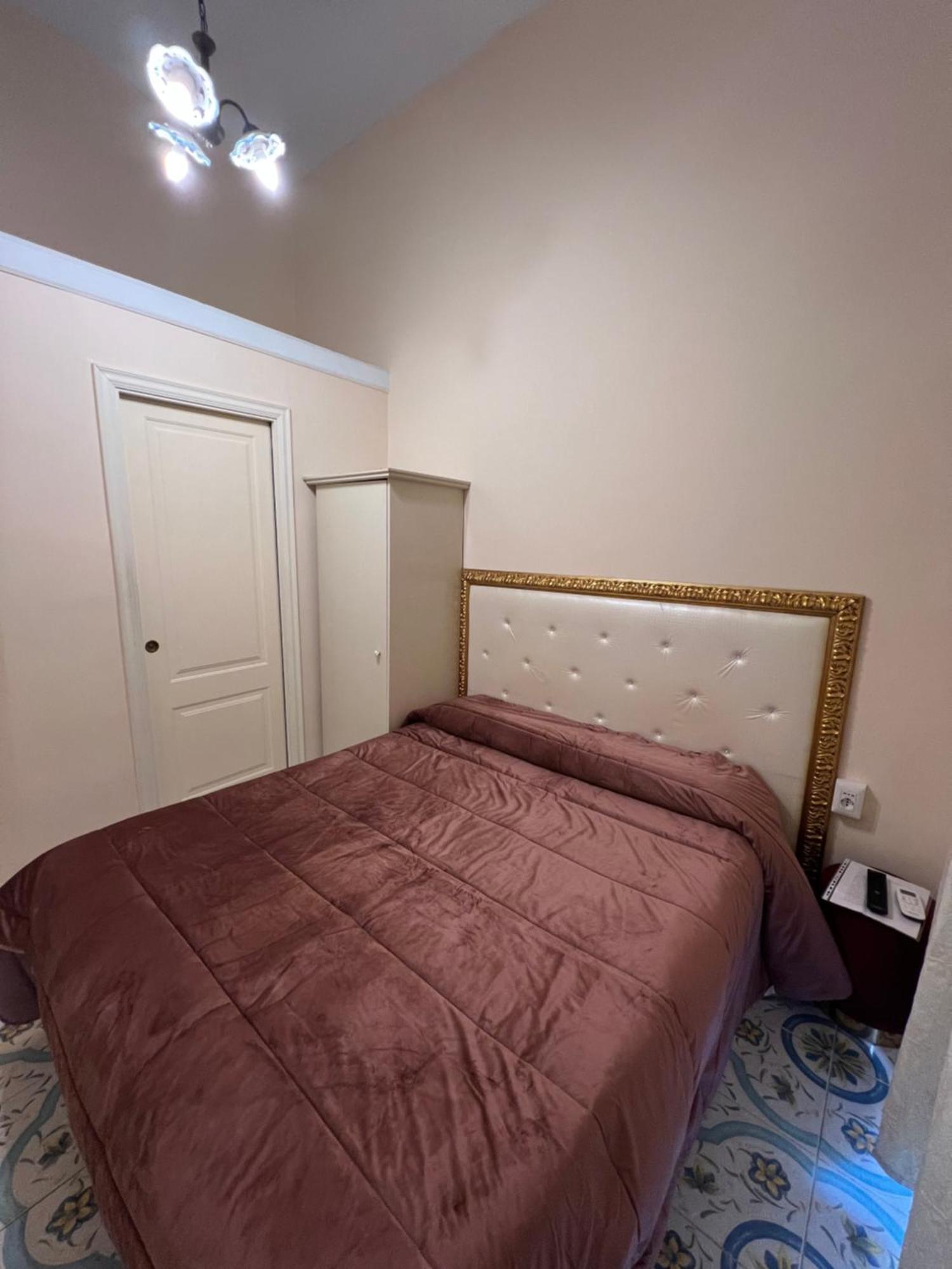Beb Rosy Bed & Breakfast Napoli Ngoại thất bức ảnh