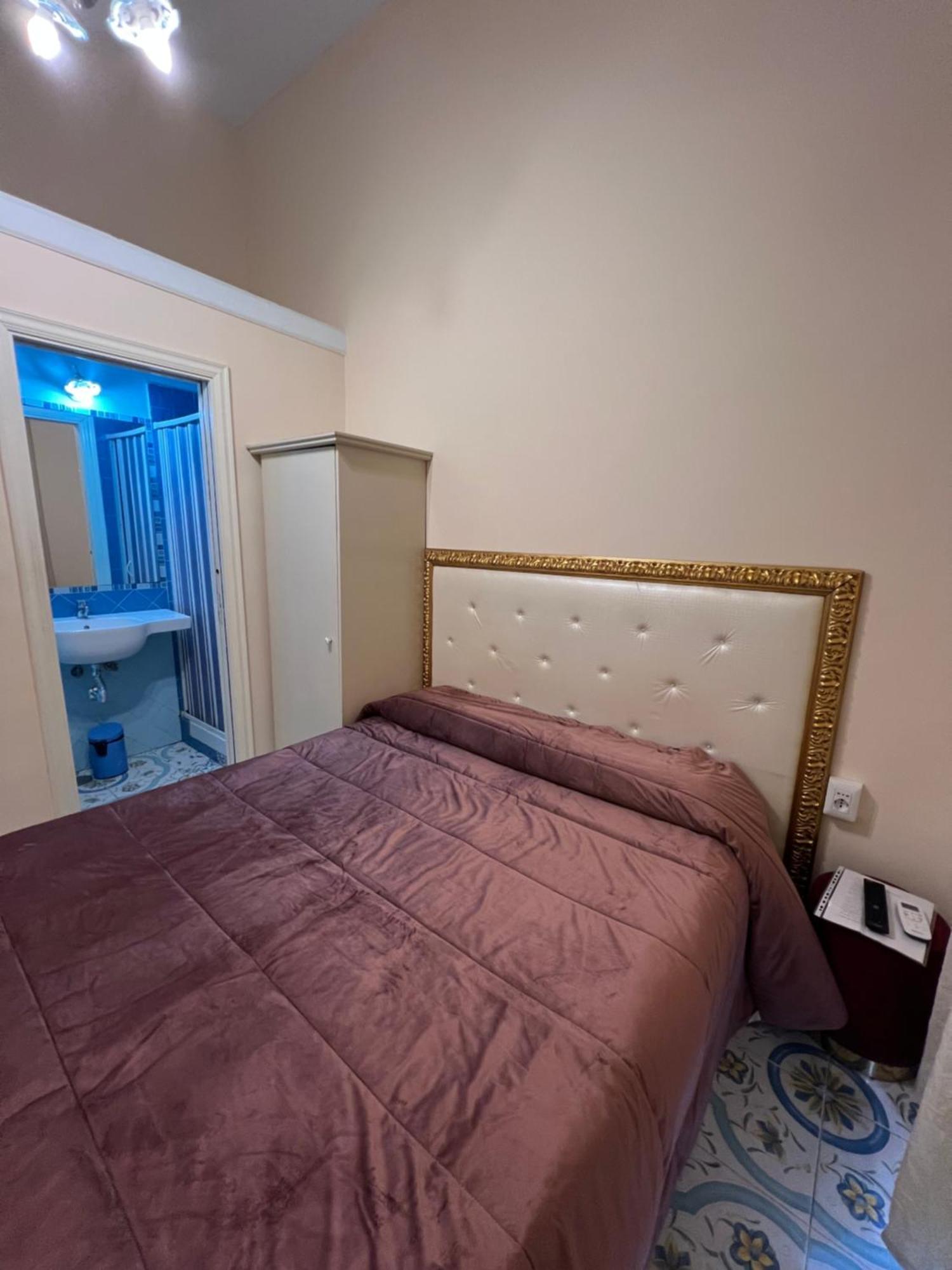 Beb Rosy Bed & Breakfast Napoli Ngoại thất bức ảnh